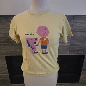 Uniqlo UTGP Peanuts "Gimme A Bite" Snoopy Charlie Brown T-Shirt Kids 11-12